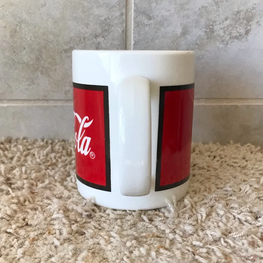 Coca Cola Coffee Tea Coco Mug Ceramic 11oz Kitch Office School Dorm Room Classic